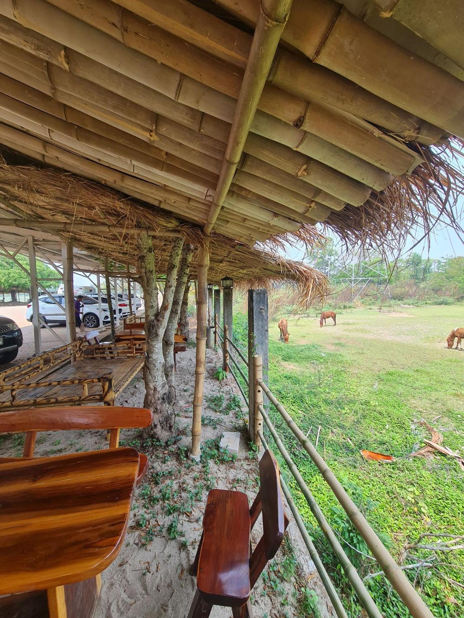 Bualinn Resort Nongkhaj Kültér fotó